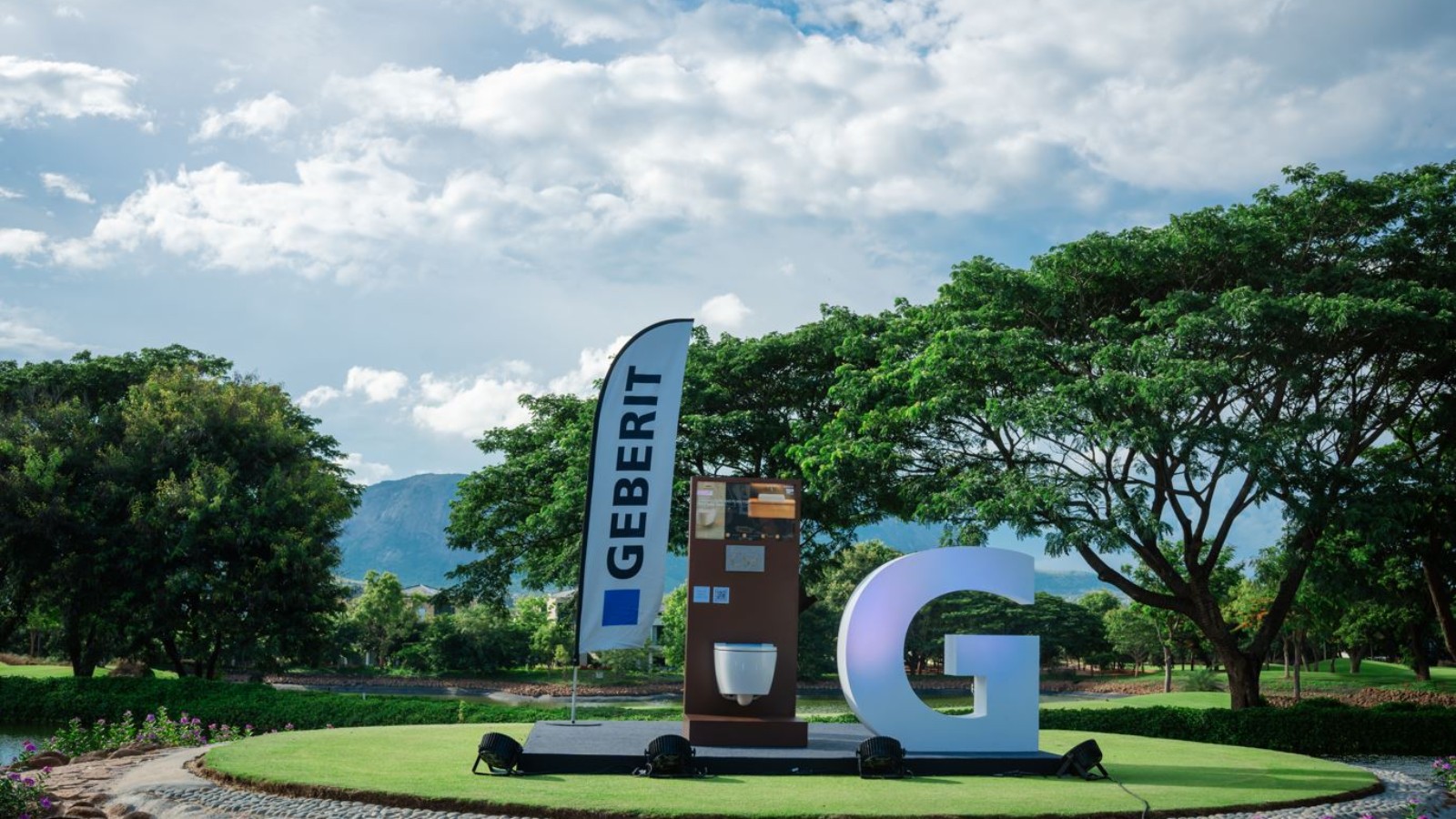 Ceramic launch Ceramic launch