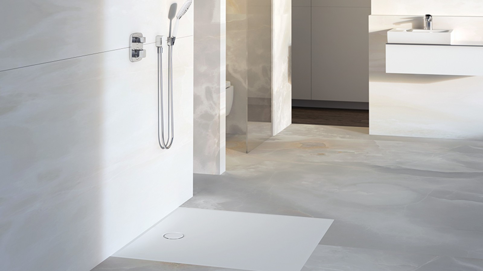 Bathroom with Geberit shower surface Setaplano Bathroom with Geberit shower surface Setaplano