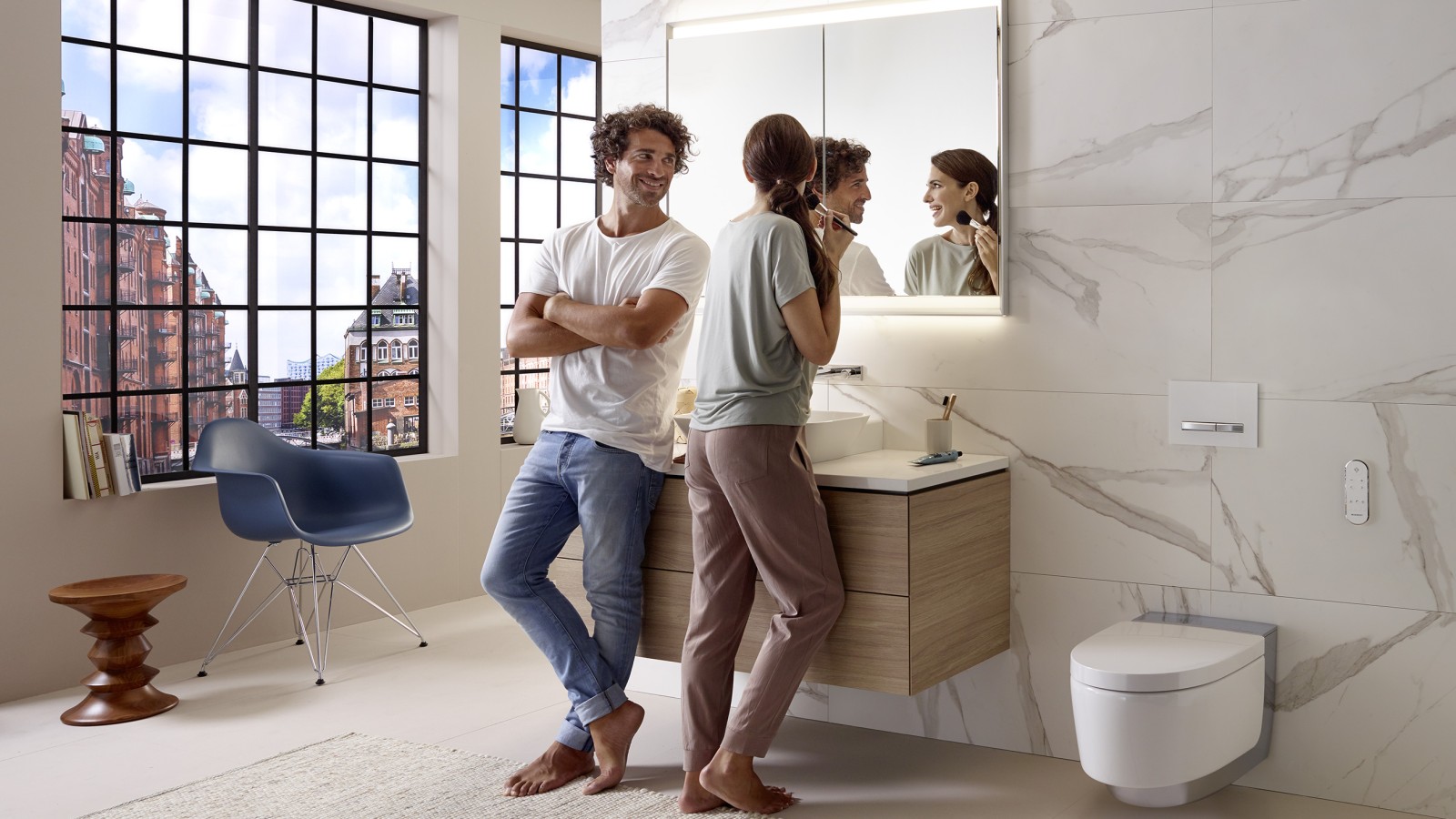 Thanks to its practical functions, the Geberit ONE bathroom ensures improved hygiene around the washbasin