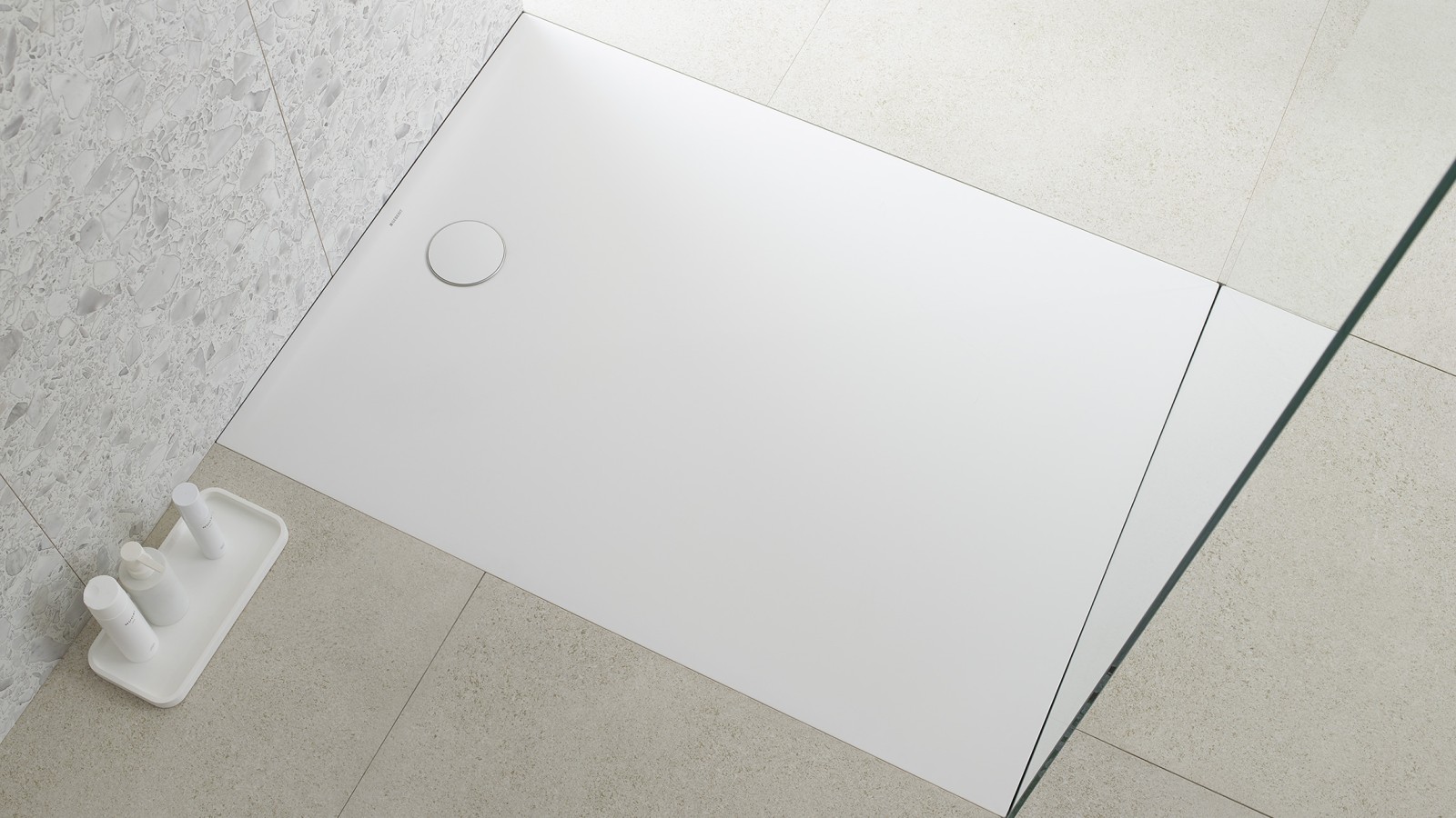 Geberit Olona surface-even shower tray
