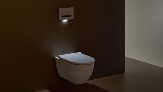 Geberit Sigma50 actuator plate, square, with orientation light Geberit Sigma50 actuator plate, square, with orientation light