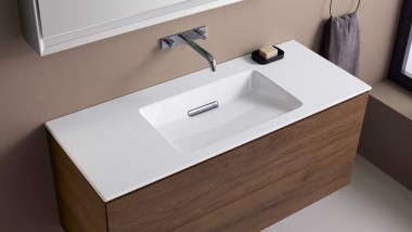 Geberit ONE washbasin with slim-rim washbasin and cabinet in walnut brown Geberit ONE washbasin with slim-rim washbasin and cabinet in walnut brown