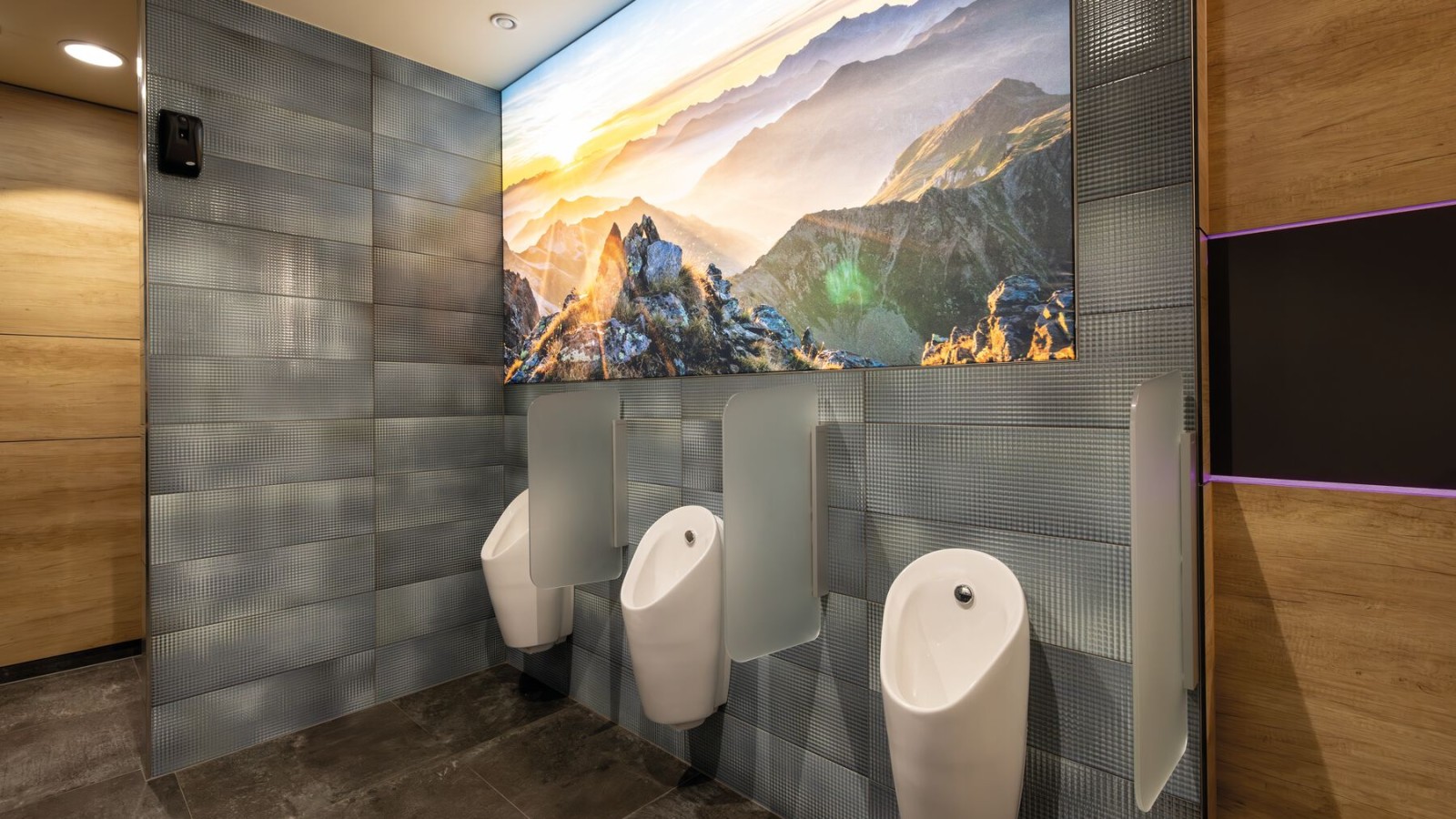 Geberit Preda urinal at the FMZ shopping centre