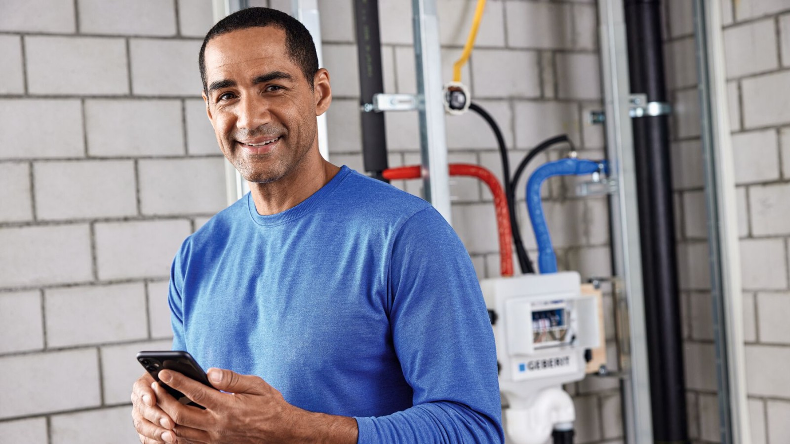 Operation and configuration of the Geberit HS50 hygiene flush unit via the Geberit Control app