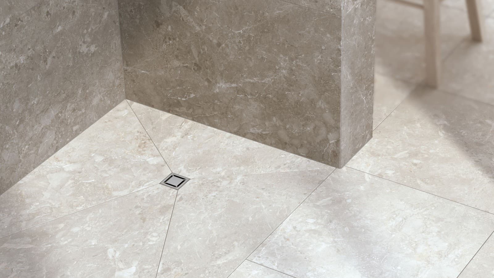 Compact floor drain for small showers Compact floor drain for small showers