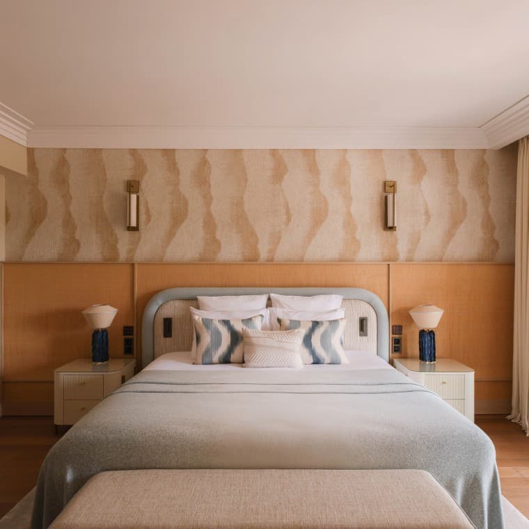 A view into one of the rooms (© Marion Butet Studio) A view into one of the rooms (© Marion Butet Studio)